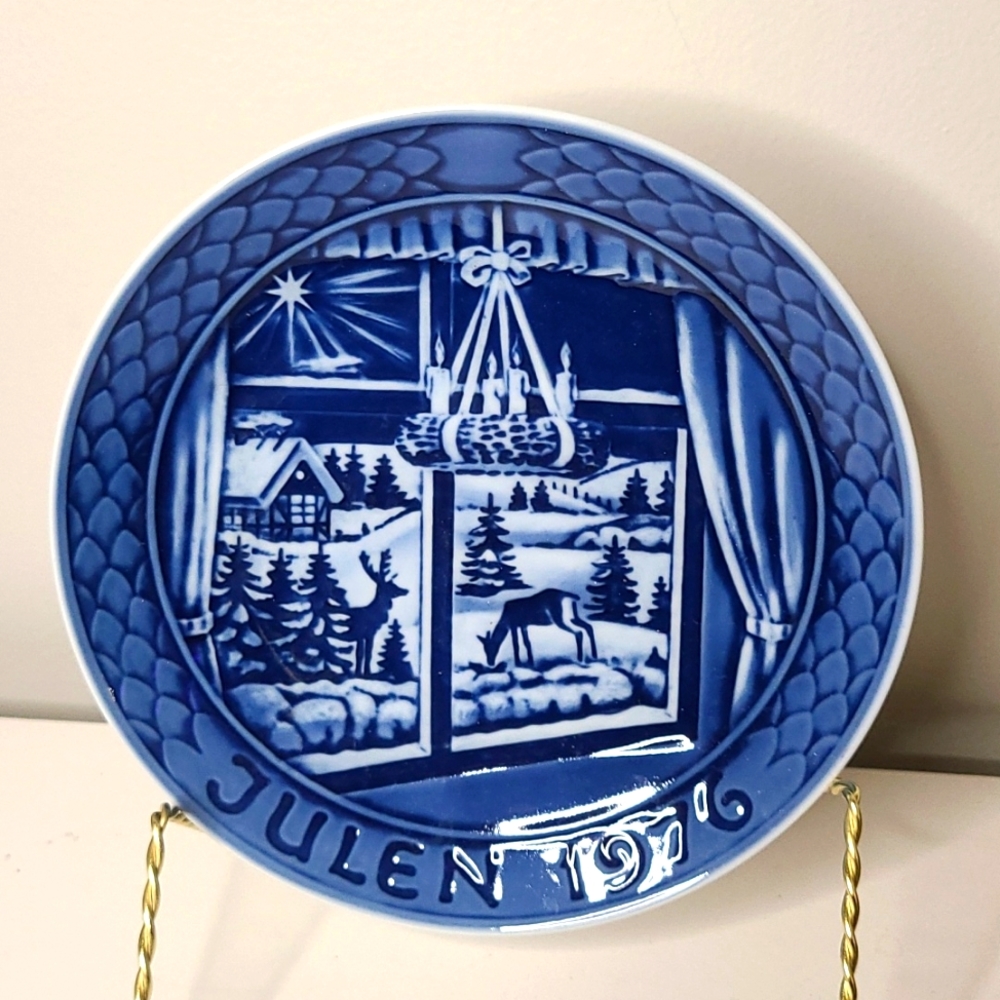 Julen 1976 Grande Porcelain Of Copenhagen Denmark Collector Plate 7.25”